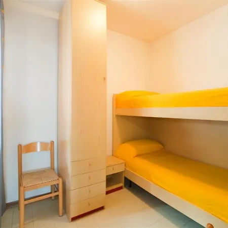 Two-bedroom Near River 8 * Bibione