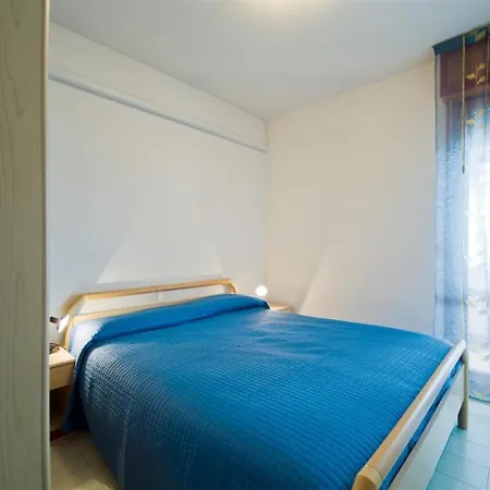 Two-bedroom Near River 8 Apartamento *